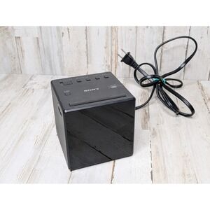 Sony ICF-C1 Desktop Alarm Clock AM FM Radio Black‎ Sony ICFC1 Cube